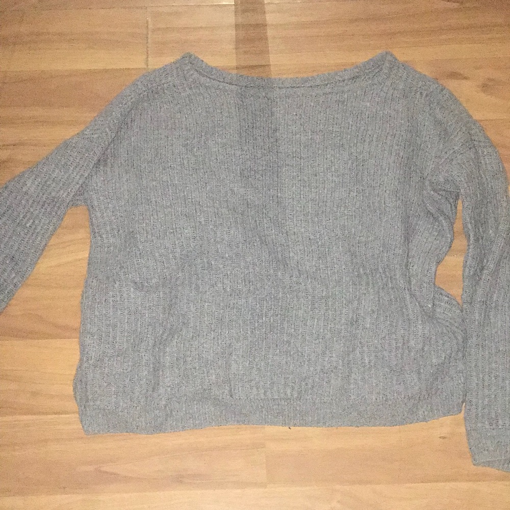 Brandy Melville sweater